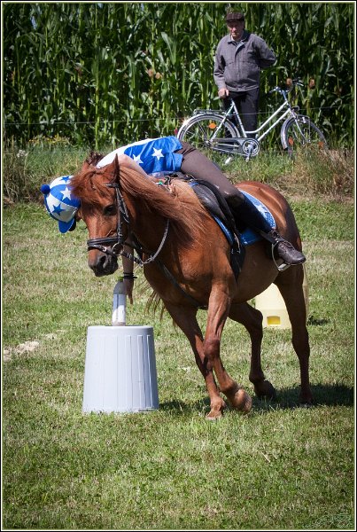 Mounted Games 076